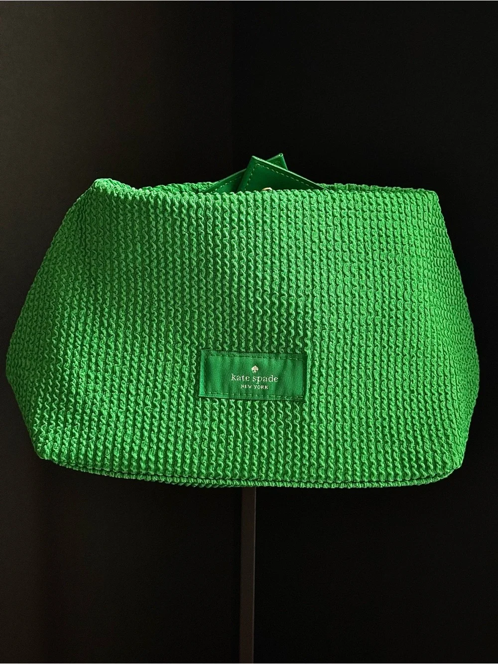 NWOT Kate Spade Green Cosmetic Pouch Makeup Bag Travel Toiletry Organizer
